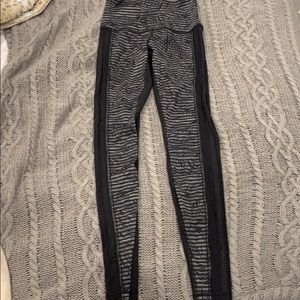 Lulu lemon leggings